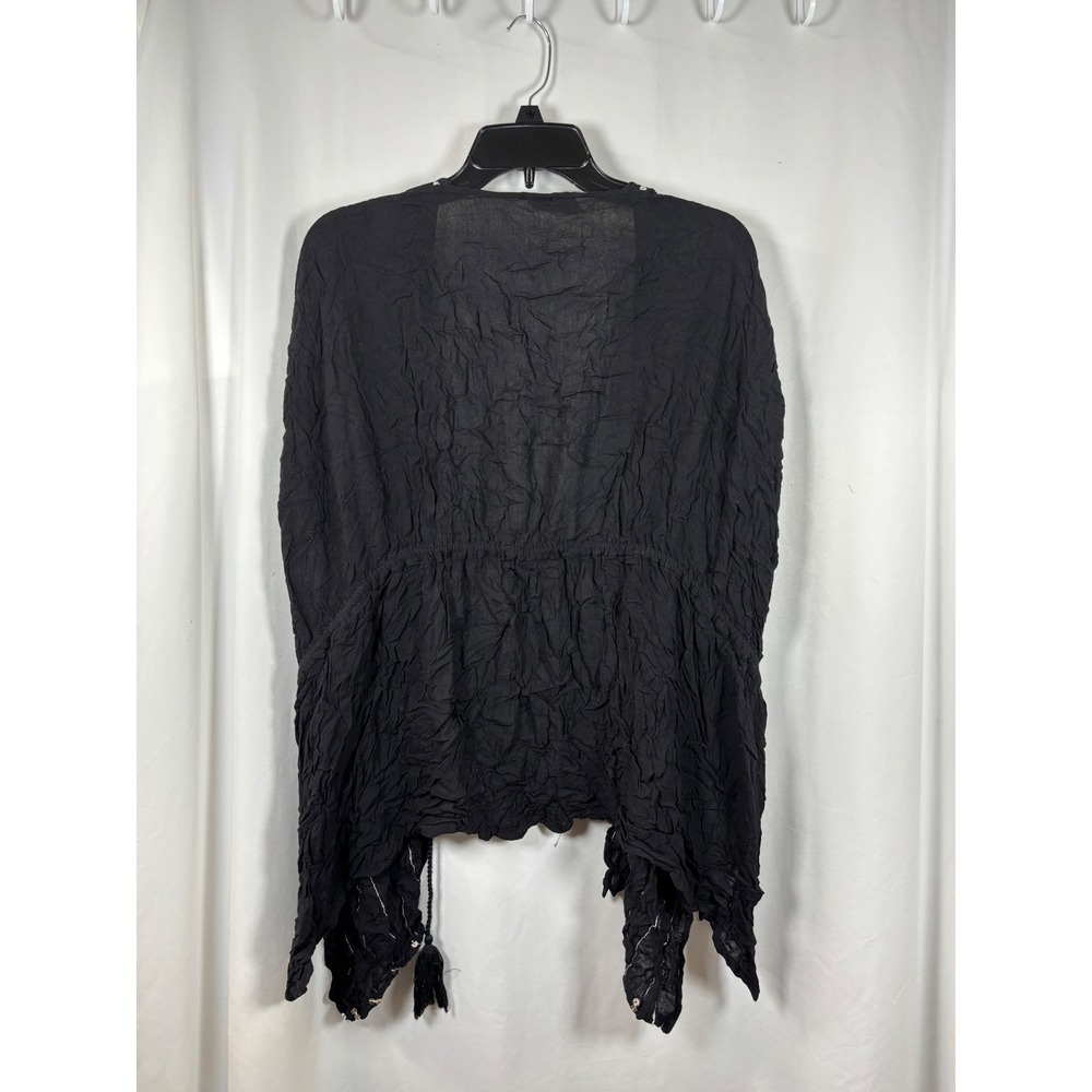 Vince Camuto Black Crinkle Gauze Sequin Stripe Kimono Wrap Tassel Accent OS - Picture 3 of 4